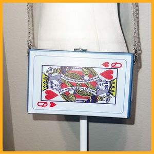 Queen/King? of Hearts - Crossbody Bag - One Size
